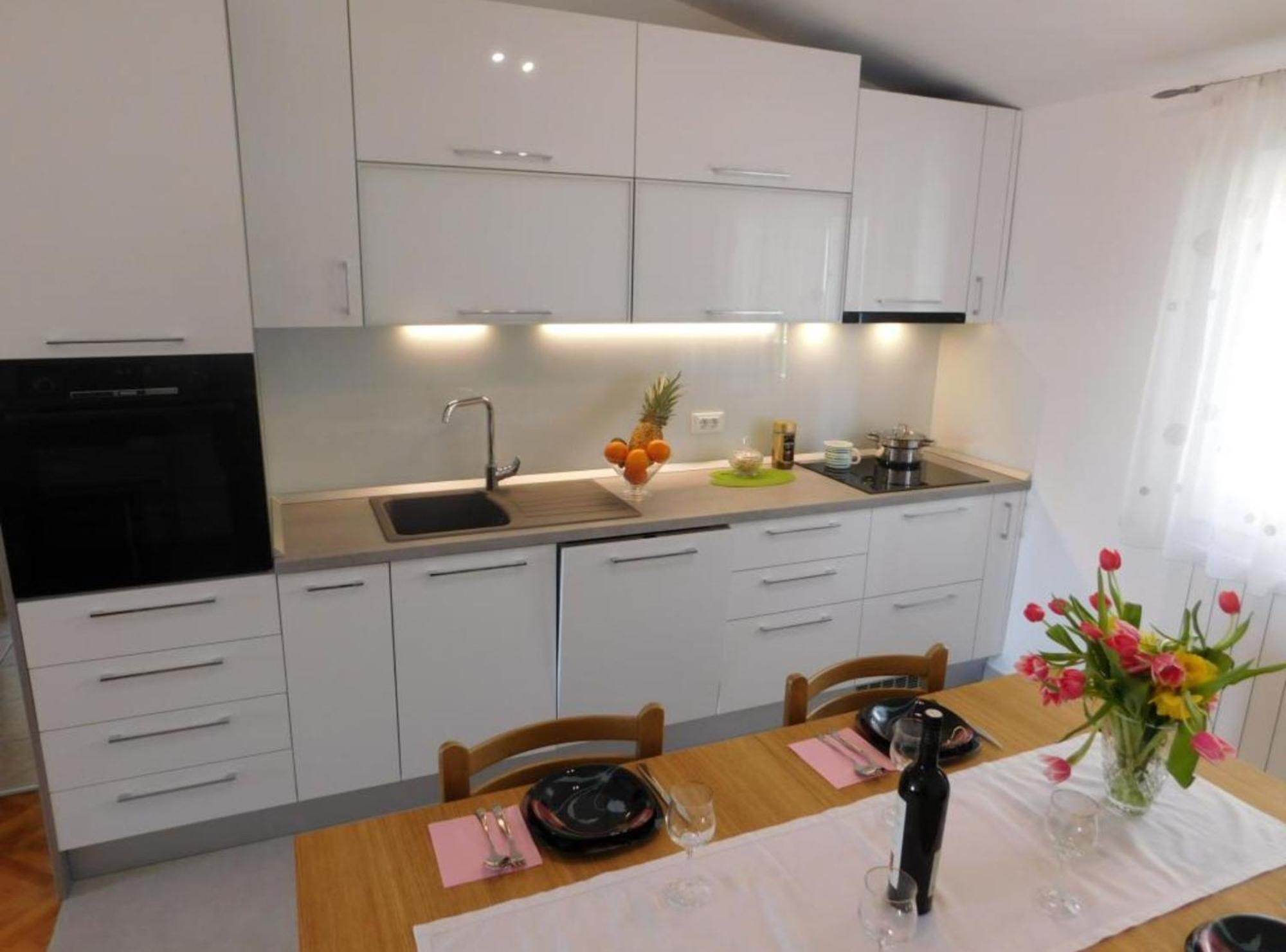 פודגורה Apartments Roscic מראה חיצוני תמונה