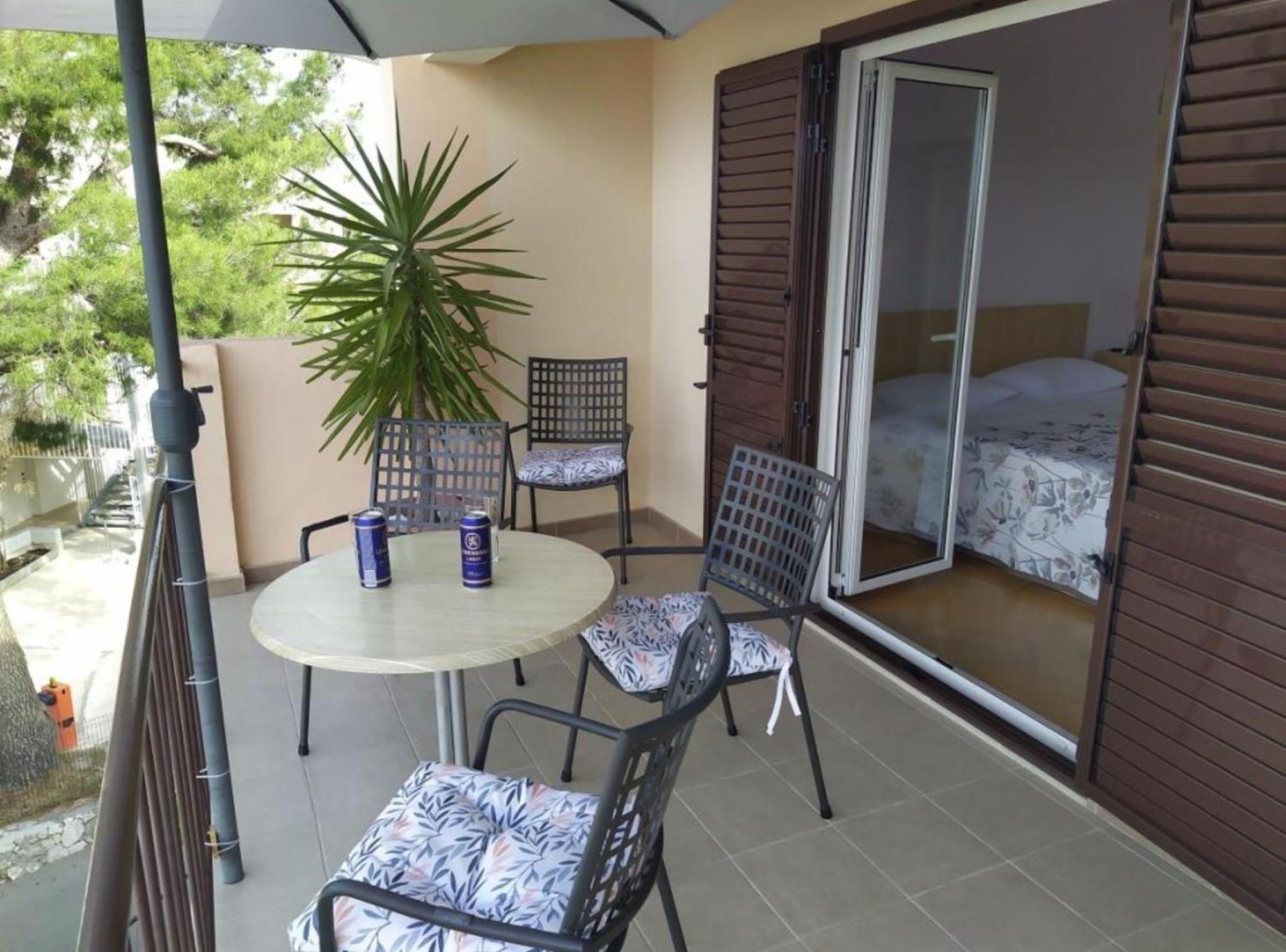 פודגורה Apartments Roscic מראה חיצוני תמונה